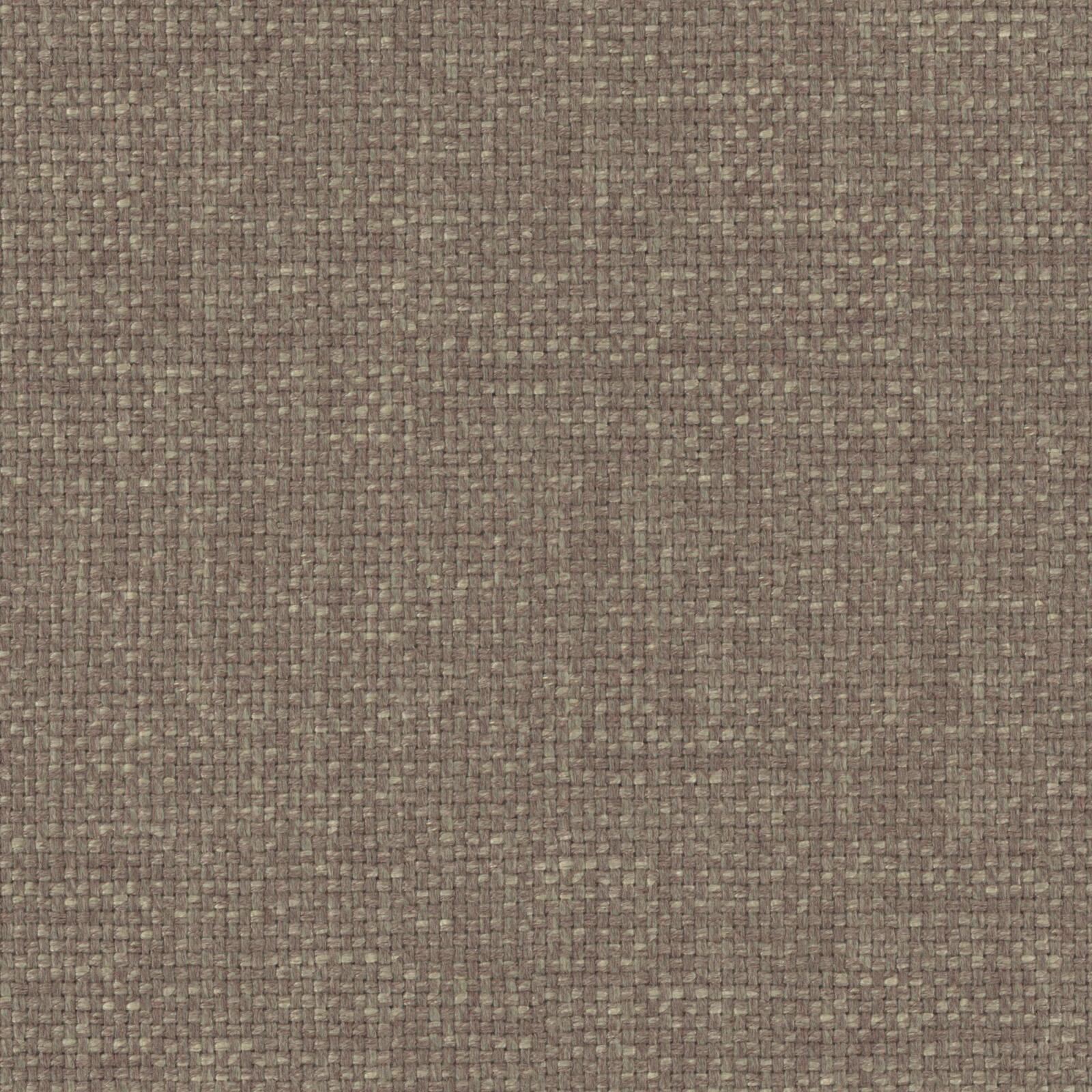 SWIZZLE – # 723 MAROON