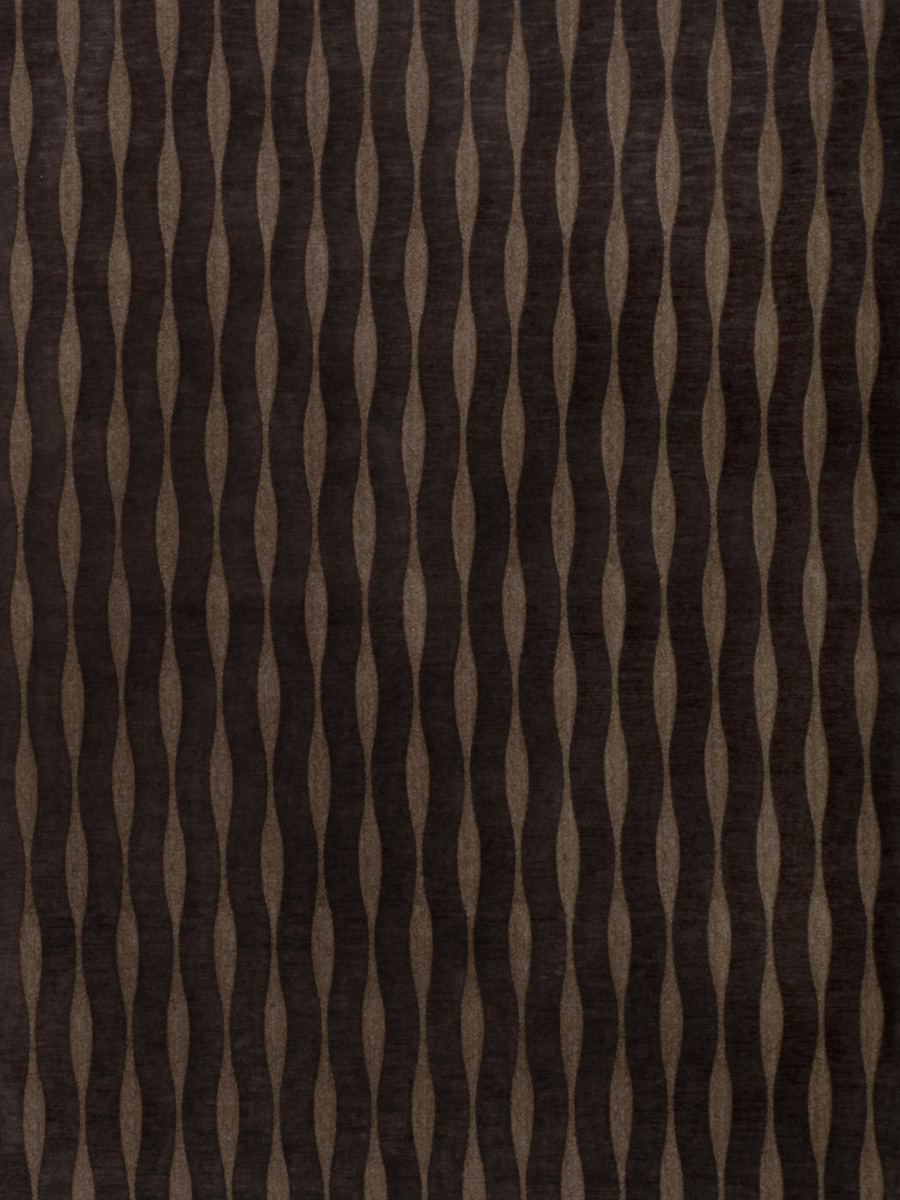 Curves – Chocolate