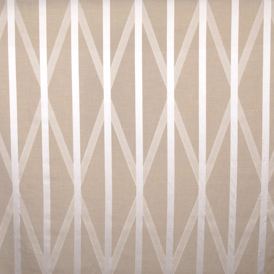 Vast Angles – Linen