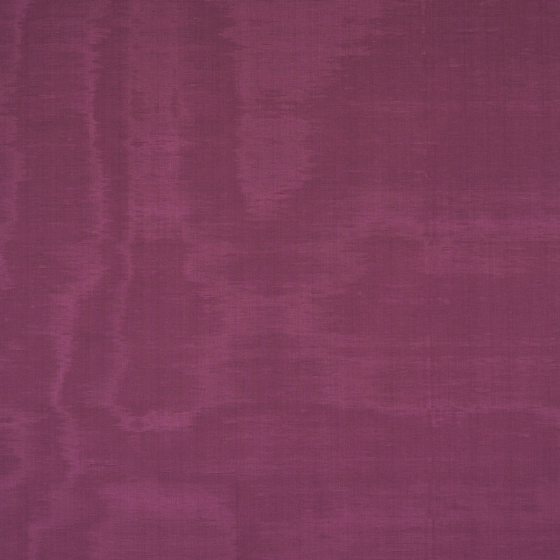 INCOMPARABLE MOIRÉ – PLUM