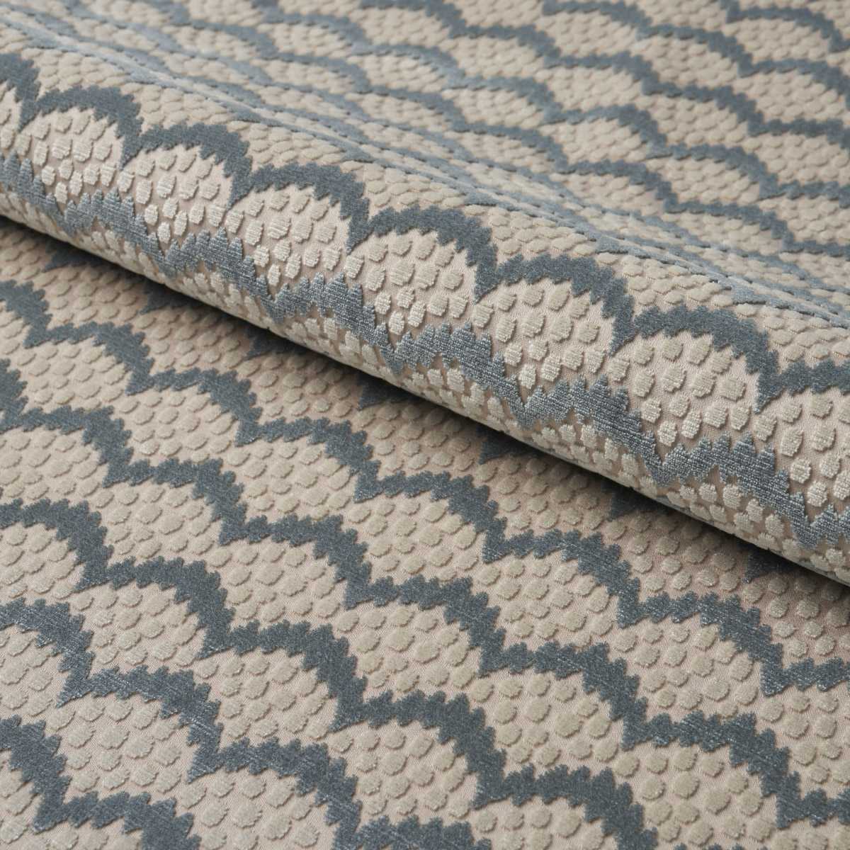 POLLEN CUT VELVET – SOFT JADE