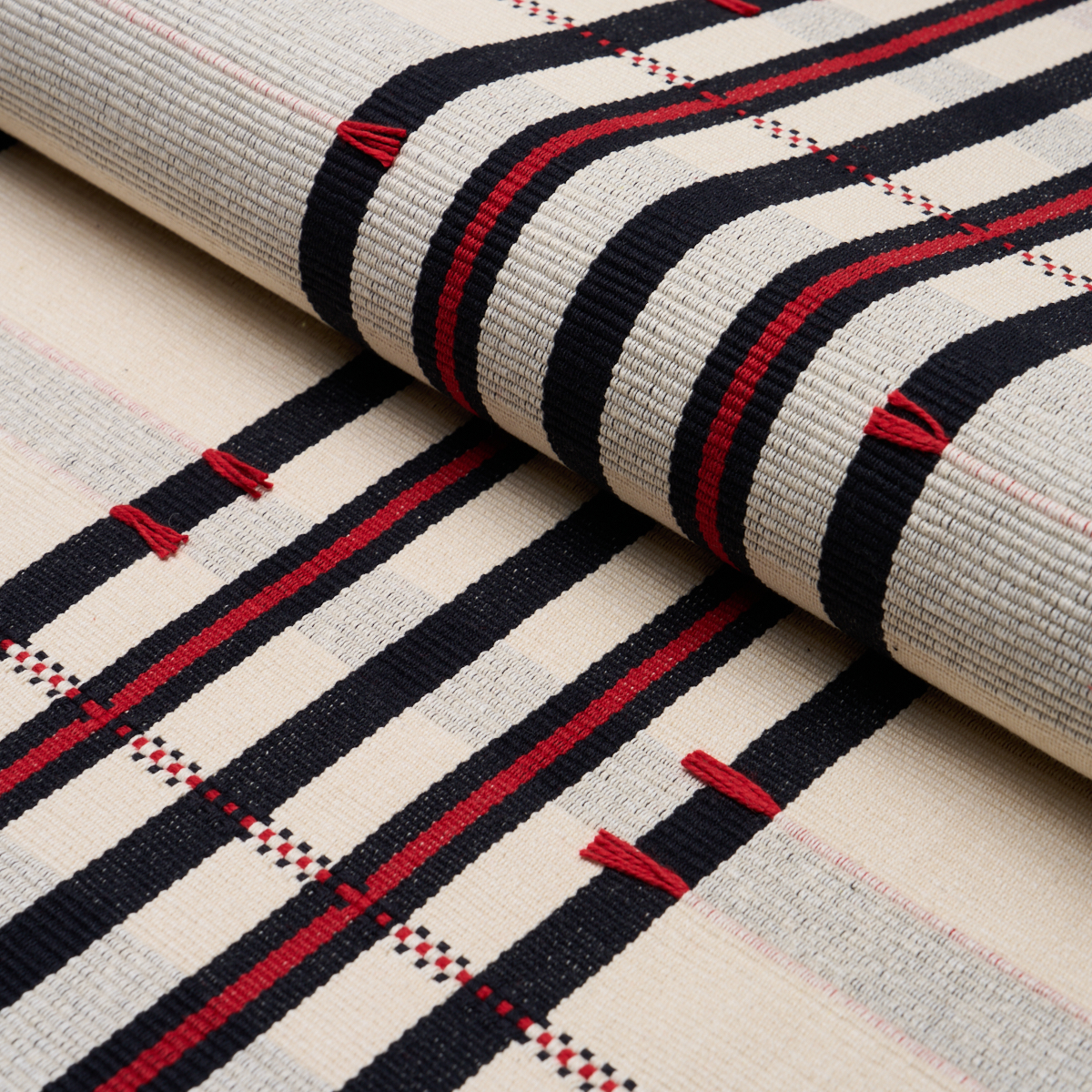 REMMY HAND WOVEN STRIPE – NOIR