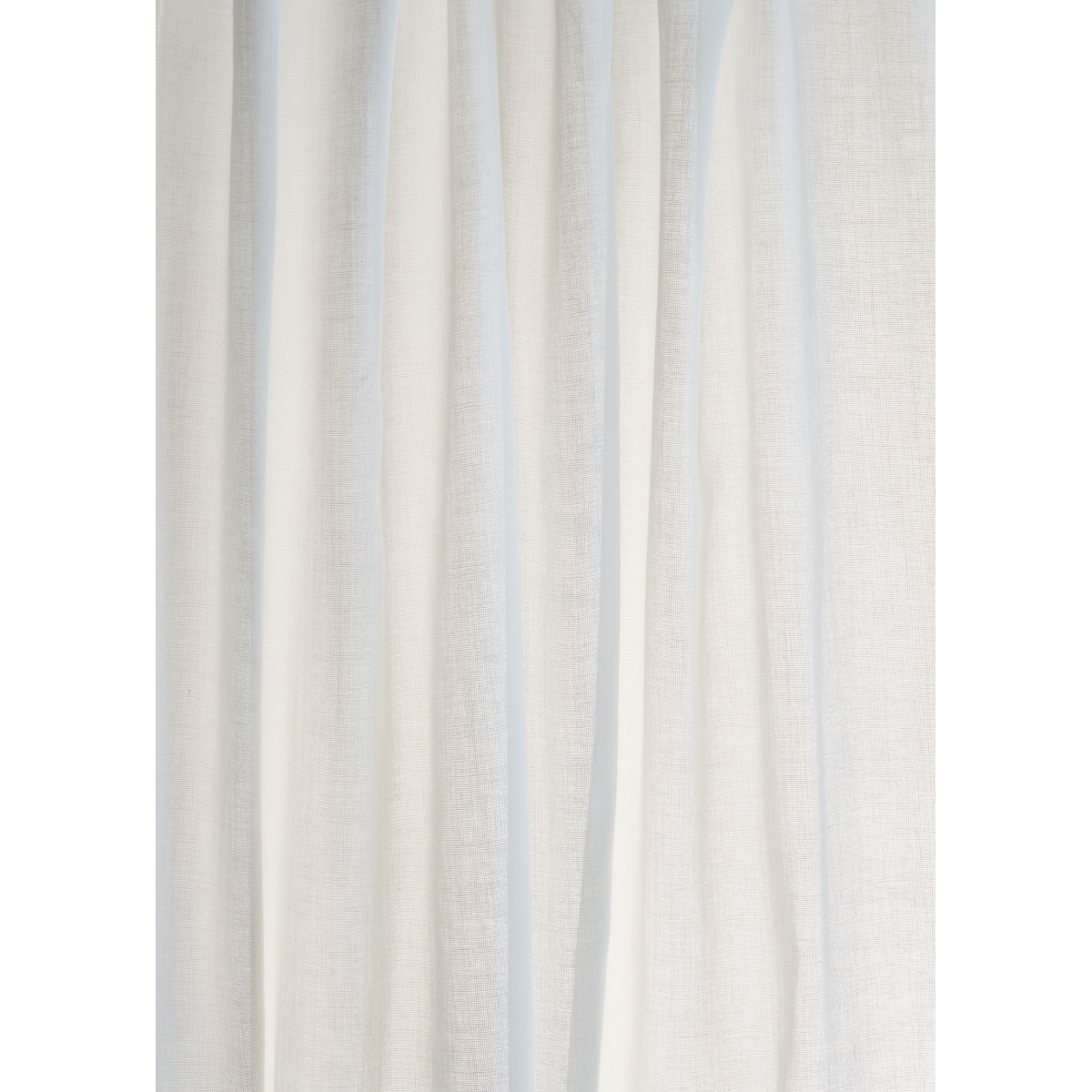 SUMMIT SHEER – WHITE