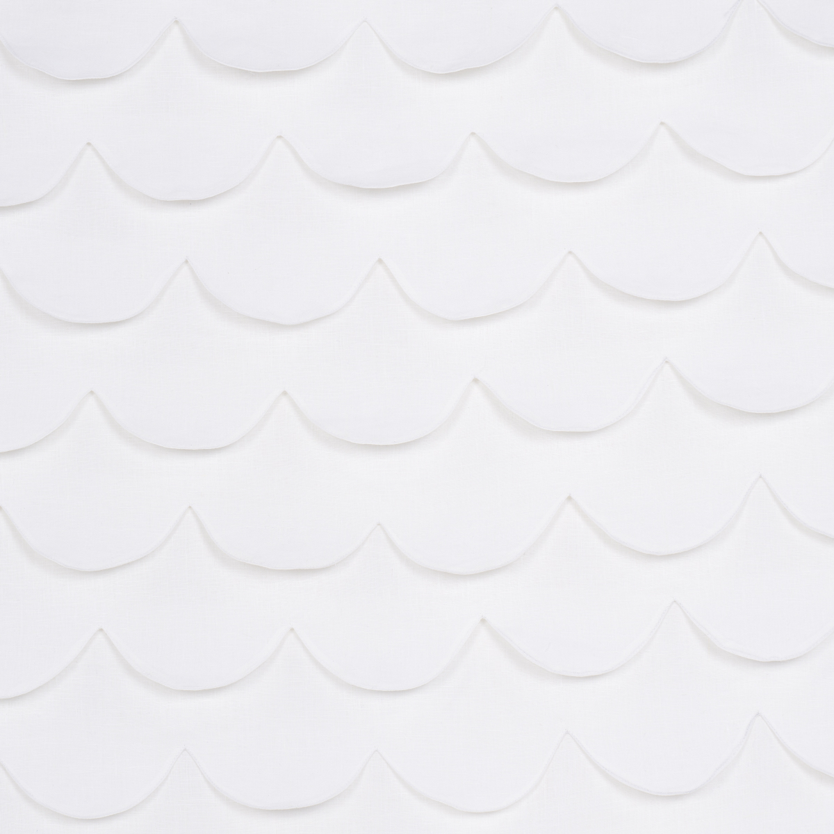 PREP SCHOOL HAND PIECED SCALLOP – WHITE