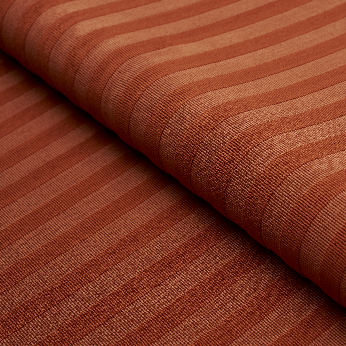 PIPE ILLUSION – PAPAYA