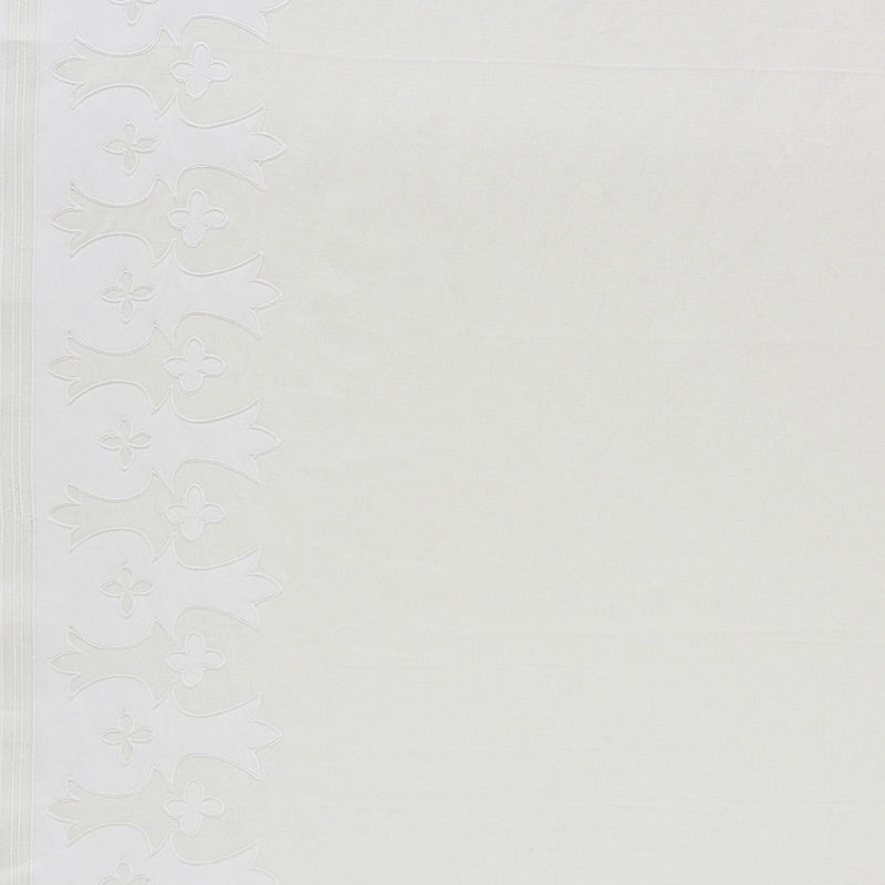 BERGAMA APPLIQUÉ – WHITE & IVORY