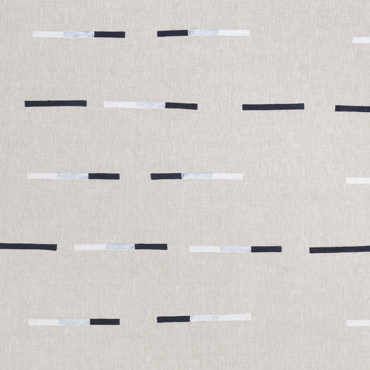 OVERLAPPING DASHES – NAVY