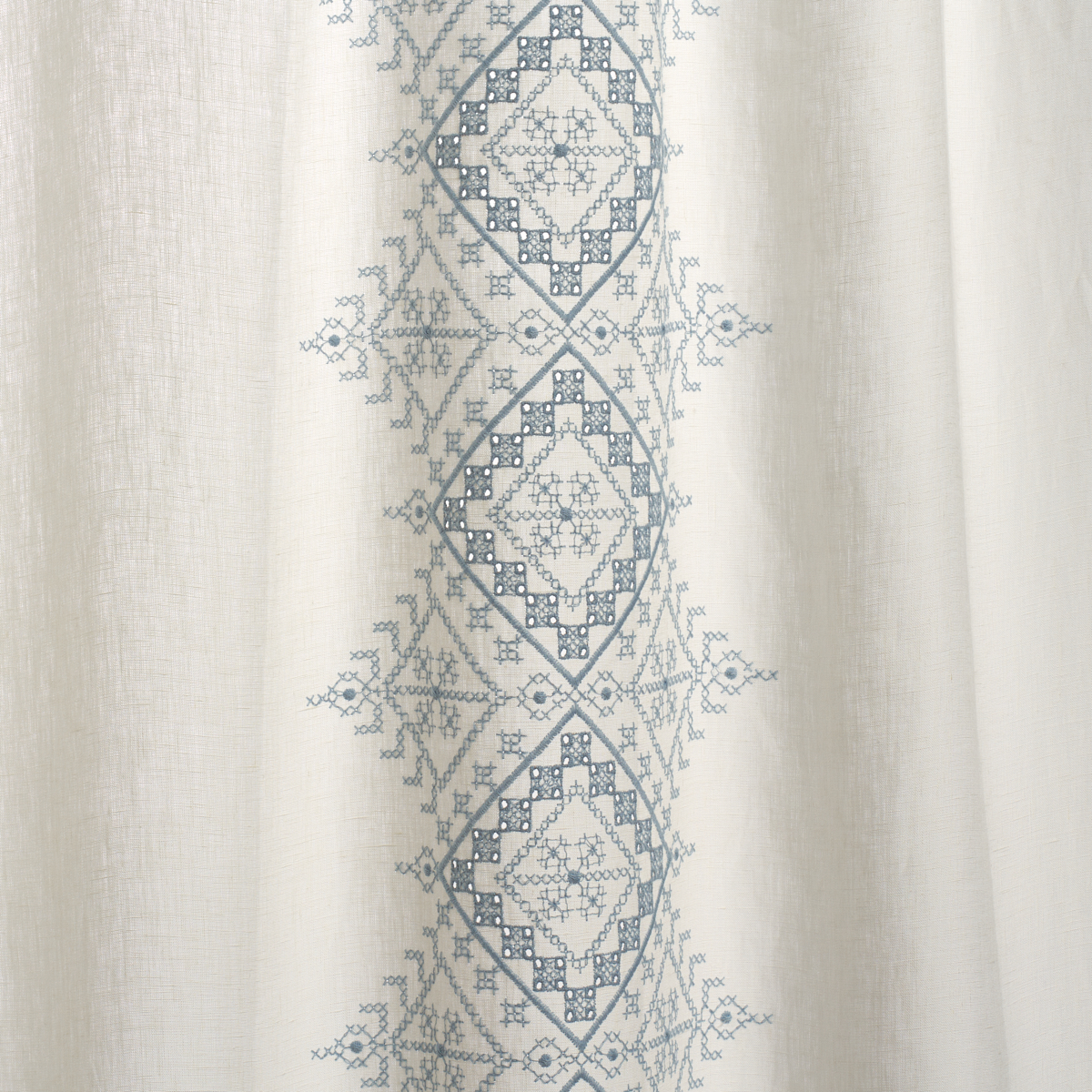 BIRGITTA SHEER – SKY