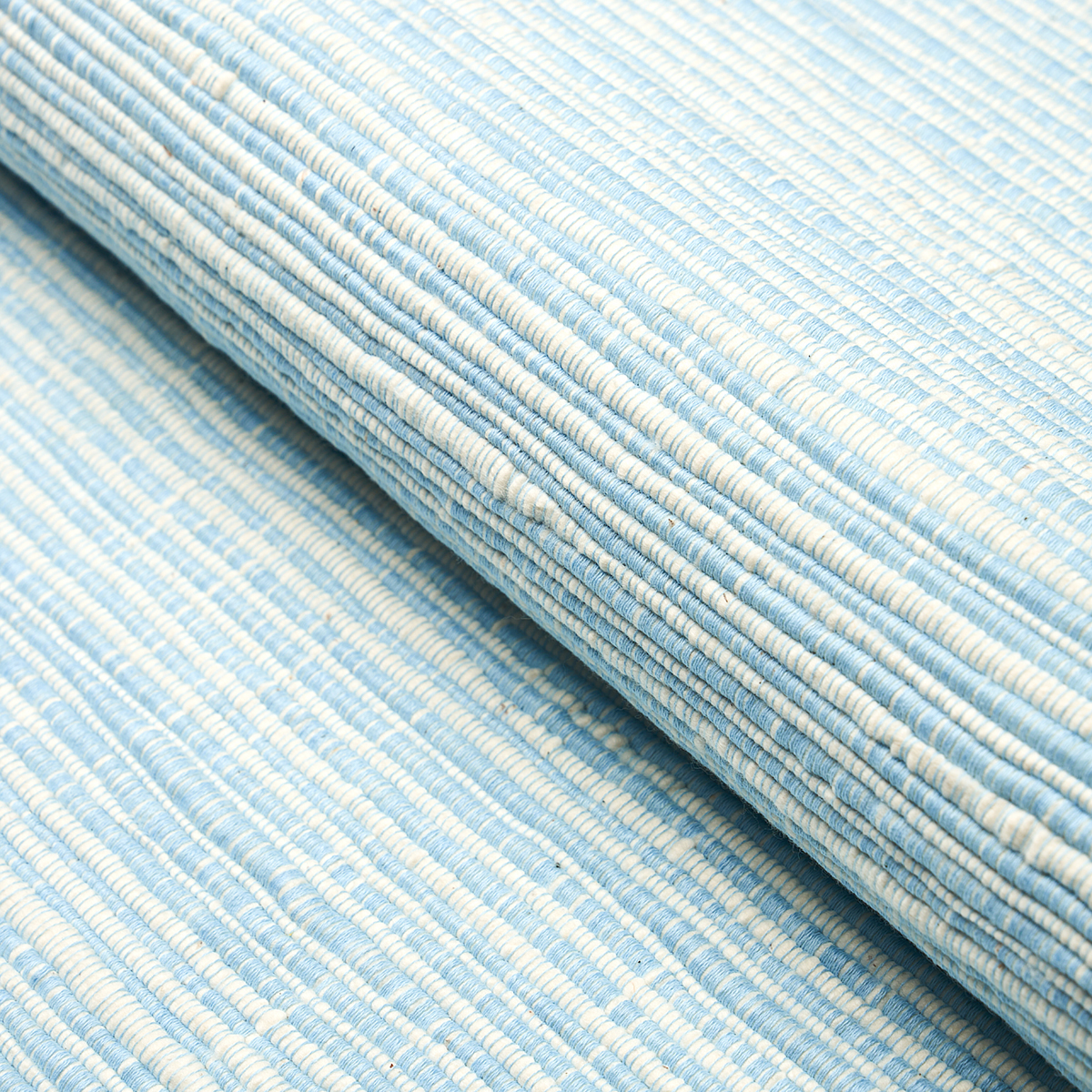 ZETA HANDWOVEN TEXTURE – SKY