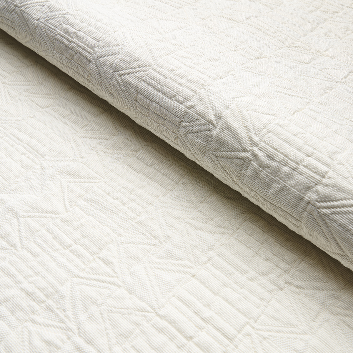 BIZANTINO QUILTED WEAVE – IVORY
