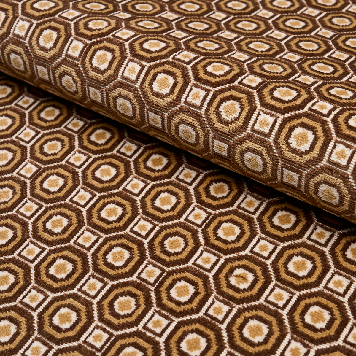TRIANON CUT VELVET – BISQUE