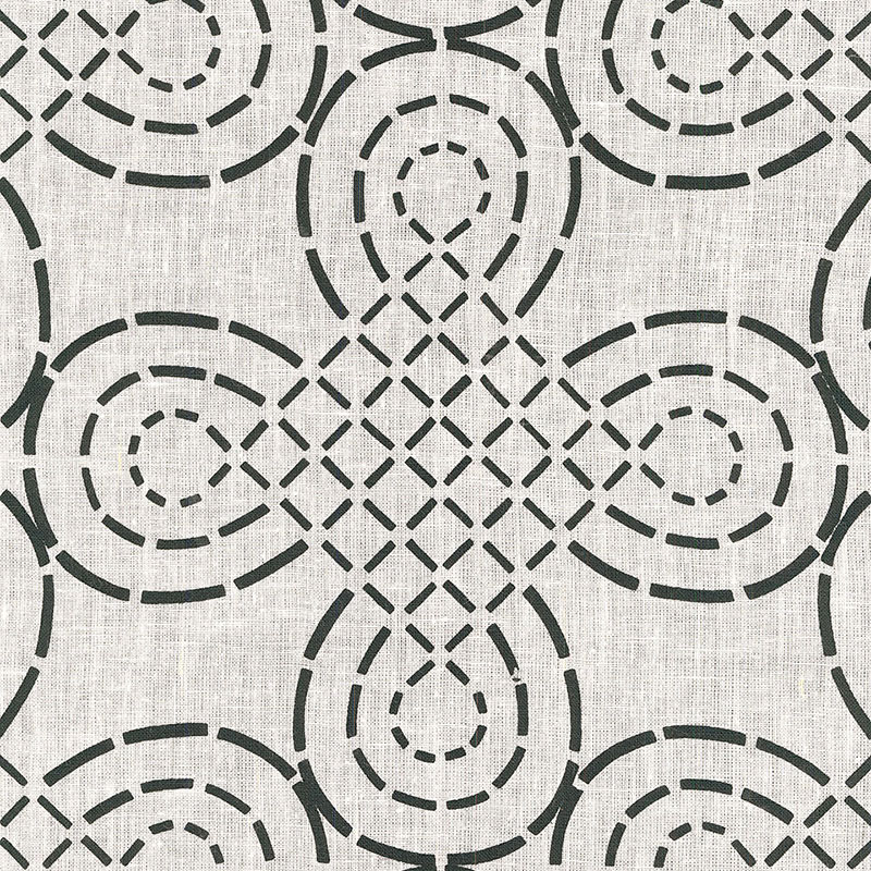 TRELLIS KNOT – IVORY & ONYX