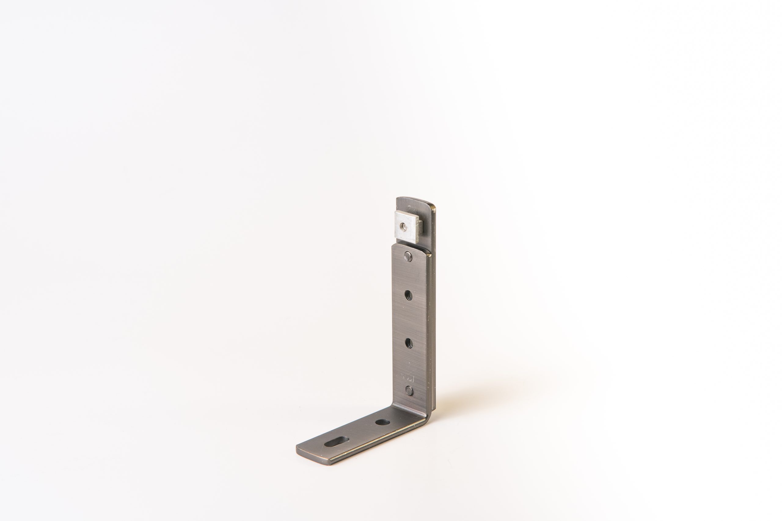 Single Wall L – Bracket (Type 2)